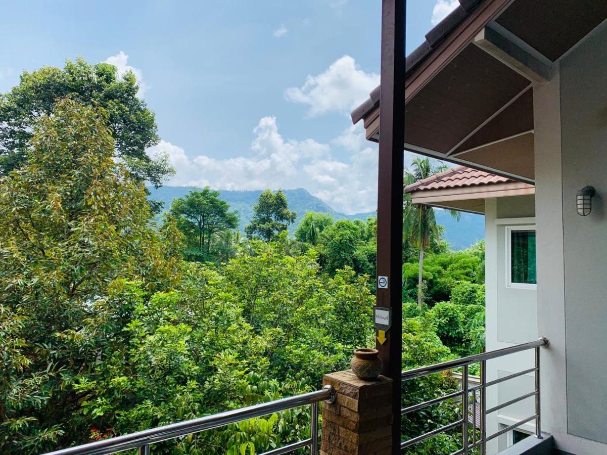 Baan Suan Khun Yaiy Ban Wang Takhrai Exterior foto
