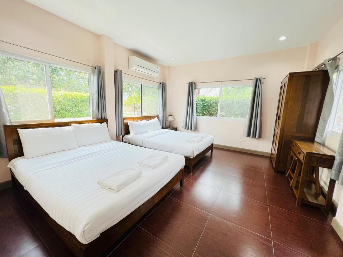 Baan Suan Khun Yaiy Ban Wang Takhrai Exterior foto