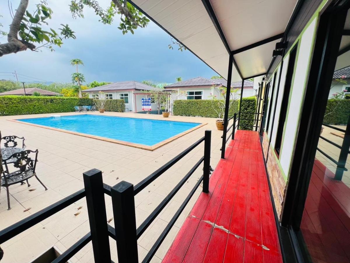 Baan Suan Khun Yaiy Ban Wang Takhrai Exterior foto